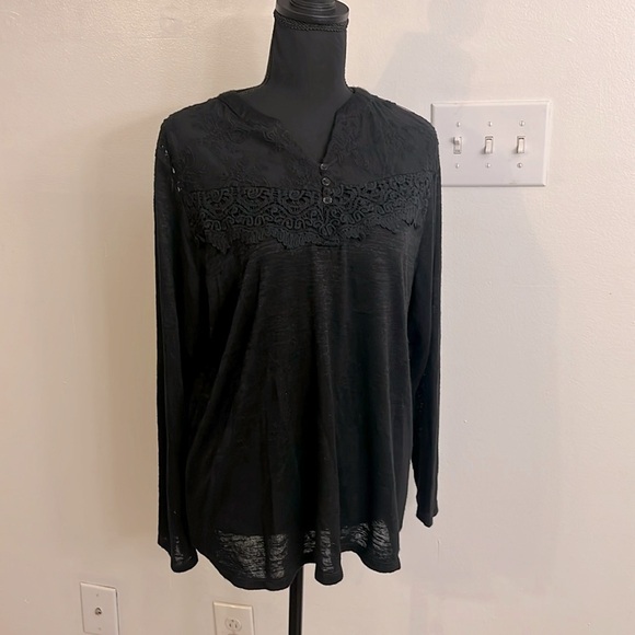 Faded Glory Elegant Embroidered Lace Decorative Plus Size Blouse, Sz. XXL. - Picture 1 of 10